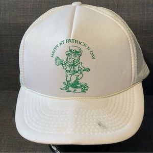 Vintage Happy St Patrick’s Day White Mesh Back Hat Size M/L